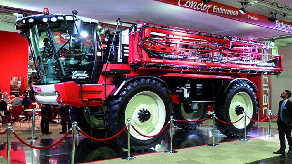 Le Condor d'Agrifac survole les dévers Le Condor d'Agrifac survole les dévers
