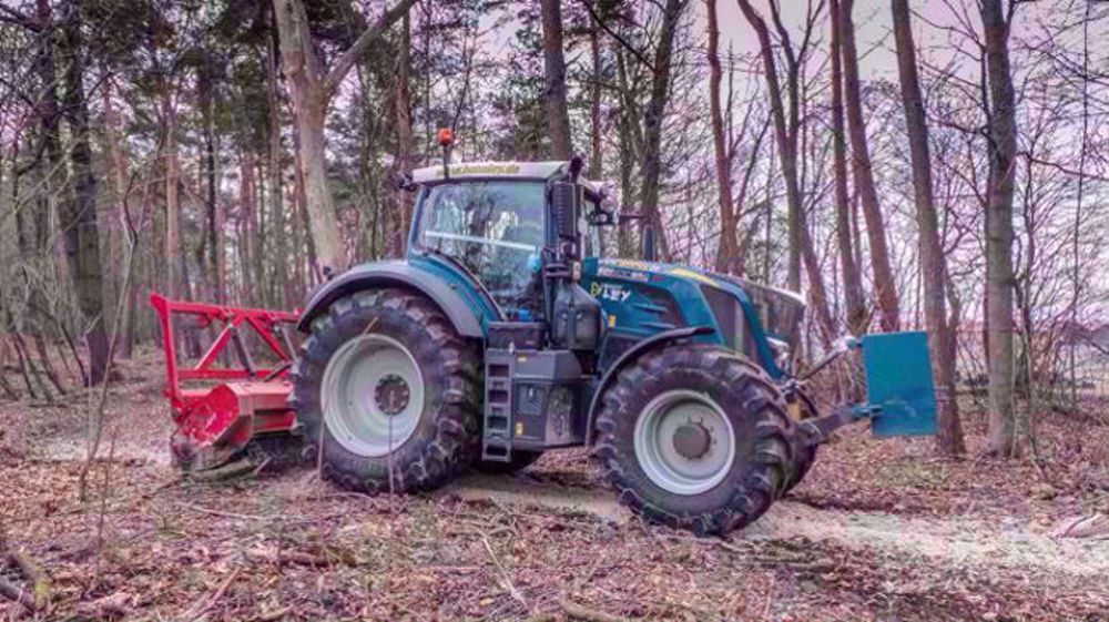 Vidéo : déchiquetage de bois par l'ETA Benedikt Ley en Allemagne Vidéo : déchiquetage de bois par l'ETA Benedikt Ley en Allemagne