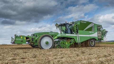 Vidéo : essai de l'arracheuse Pouchain PAP475 Vidéo : essai de l'arracheuse Pouchain PAP475
