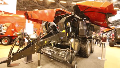 La presse Kuhn LSB 1290 iD maîtrise le coût La presse Kuhn LSB 1290 iD maîtrise le coût