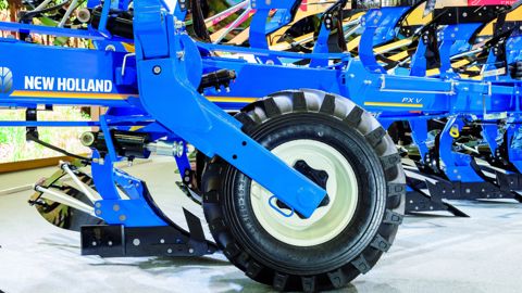 Double fonction pour la roue de charrue New Holland Double fonction pour la roue de charrue New Holland