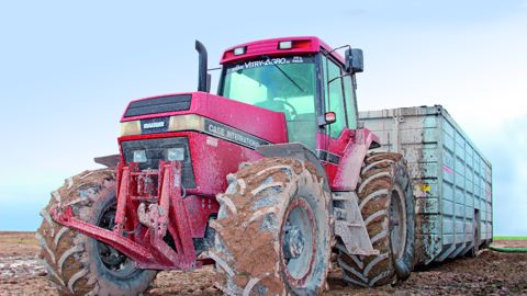 Tracteurs Case IH Magnum : 30 ans et ça tire toujours Tracteurs Case IH Magnum : 30 ans et ça tire toujours