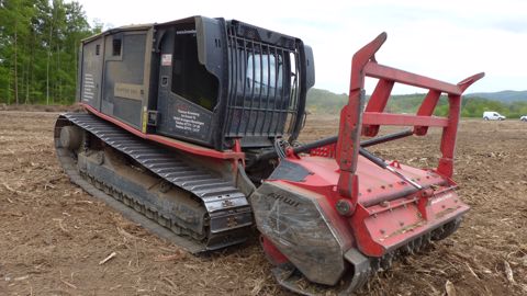Un appétit d'ogre pour le Prinoth Raptor 300 R Un appétit d'ogre pour le Prinoth Raptor 300 R