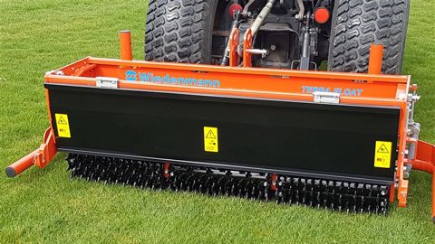 Wiedenmann : le Terra Float s'adapte aux pelouses des stades Wiedenmann : le Terra Float s'adapte aux pelouses des stades