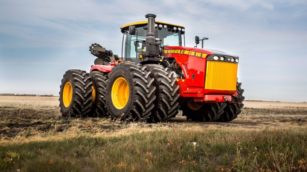 Tracteur articulé Versatile Tracteur articulé Versatile