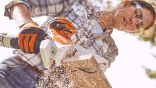 Avec la scie GTA 26, Stihl joue sur Noël