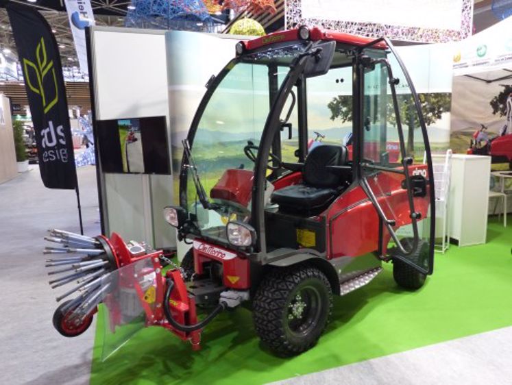 Del Morino : une cabine pour le Rino électrique