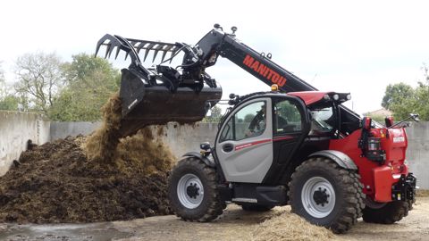 Le Manitou MLT 841 affûte ses griffes Le Manitou MLT 841 affûte ses griffes