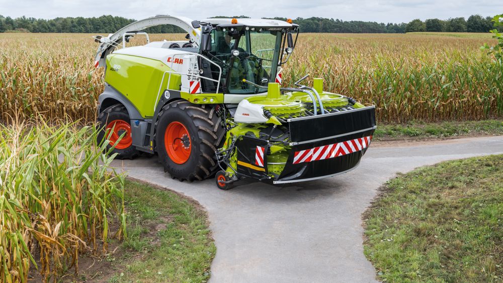 Claas : l’Orbis 900 circule en toute sécurité Claas : l’Orbis 900 circule en toute sécurité