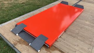 Une table élévatrice ultraplate chez MaroloTest