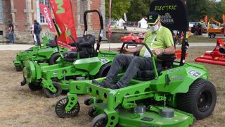 Avec la Dreamcut, la gamme Mean Green comprend maintenant 5 modèles et 8 versions.