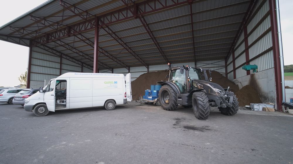 Le banc de puissance de la Cuma régionale Bourgogne-Franche-Comté a mis à l’épreuve notre Valtra G135, qui a révélé une puissance maximale de 130,3 ch OCDE.