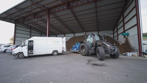 Le banc de puissance de la Cuma régionale Bourgogne-Franche-Comté a mis à l’épreuve notre Valtra G135, qui a révélé une puissance maximale de 130,3 ch OCDE. Le banc de puissance de la Cuma régionale Bourgogne-Franche-Comté a mis à l’épreuve notre Valtra G135, qui a révélé une puissance maximale de 130,3 ch OCDE.