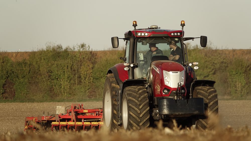 Argo connecte ses tracteurs Argo connecte ses tracteurs
