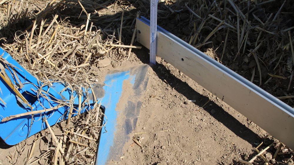 Lemken déchaume en superficiel avec le Deltacut Lemken déchaume en superficiel avec le Deltacut
