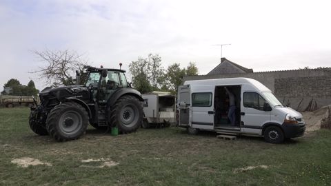 Le Deutz-Fahr 7250 TTV a développé une puissance maximale de 226,6 ch à 1 846 tr.min-1 lors de son passage au banc de performance moteur. Le Deutz-Fahr 7250 TTV a développé une puissance maximale de 226,6 ch à 1 846 tr.min-1 lors de son passage au banc de performance moteur.