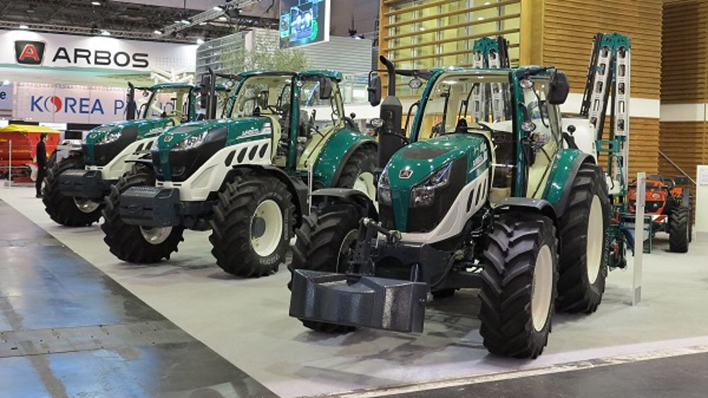 Tracteurs : Arbos en panne d'usine Tracteurs : Arbos en panne d'usine