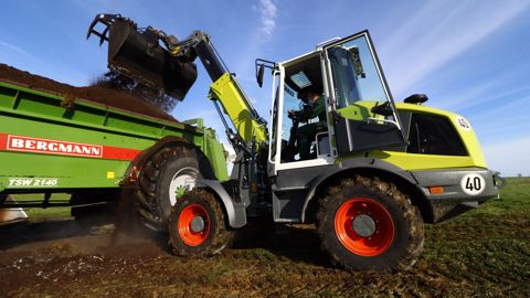 Essai chargeuse Claas Torion 738 T Sinus : Le point technique Essai chargeuse Claas Torion 738 T Sinus : Le point technique
