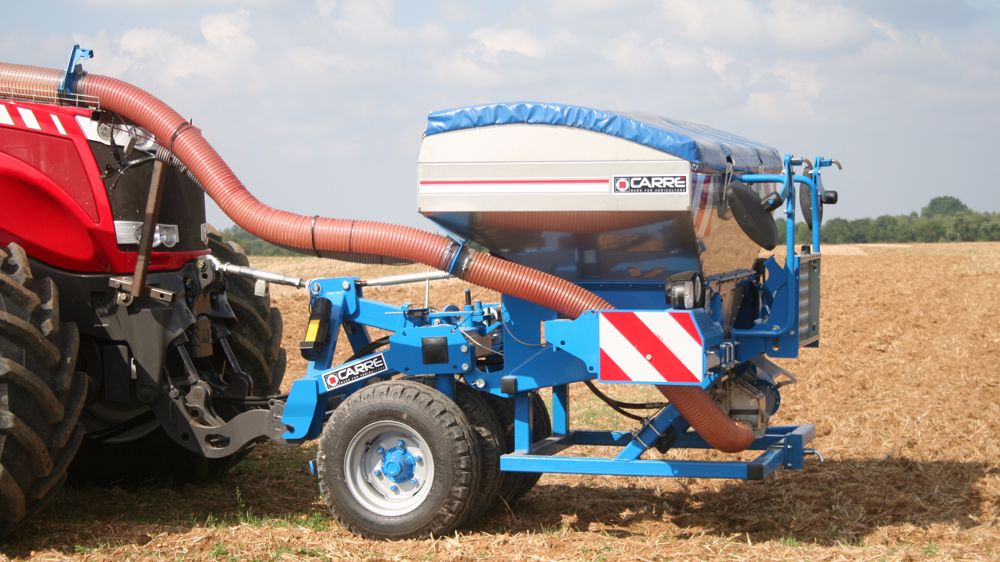 Carré : Le rouleau tasseur combinable Carré : Le rouleau tasseur combinable