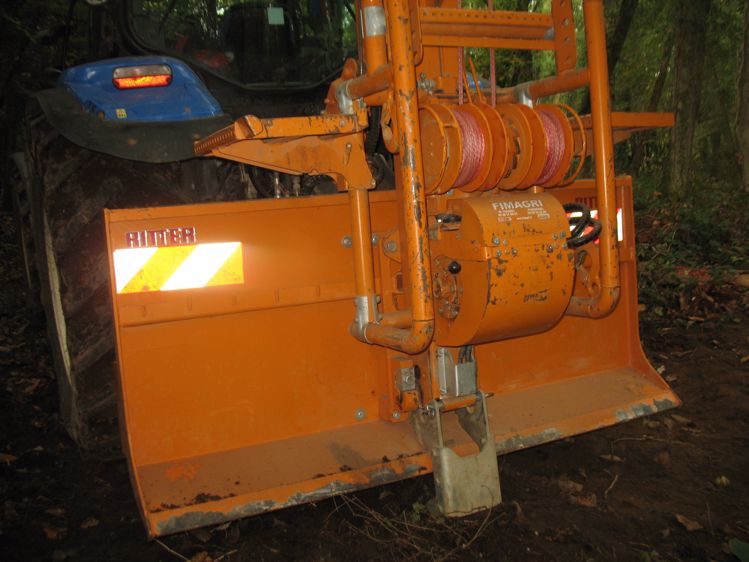 Gestion forestière débusquage par câblemât