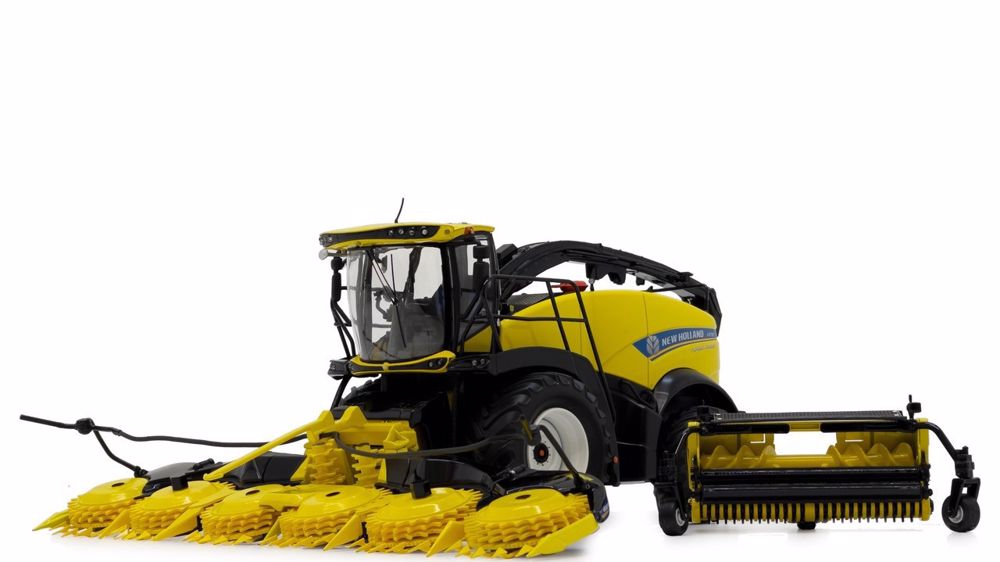 Marge Models : Une triplette d’ensileuses New Holland