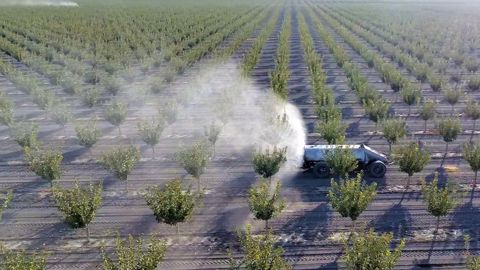 John Deere s’associe avec deux spécialistes de la fertilisation John Deere s’associe avec deux spécialistes de la fertilisation