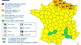 Alerte orange à la neige et au verglas dans le Nord-Est Alerte orange à la neige et au verglas dans le Nord-Est