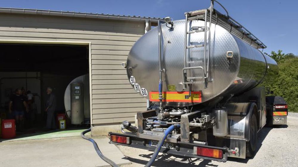 Les éleveurs laitiers appelés à réduire leur production