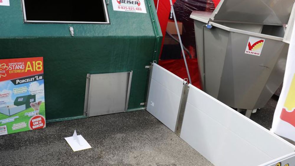 Une case pour les porcelets