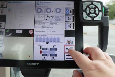 Une fois tous les paramètres fixés, il suffit de cliquer sur ce bouton pour lancer le télégonflage et mettre les pneumatiques à la bonne pression. © C. Le Gall