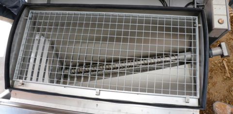 Le réservoir dispose d’une distribution et d’une capacité de 90 litres l.coassin