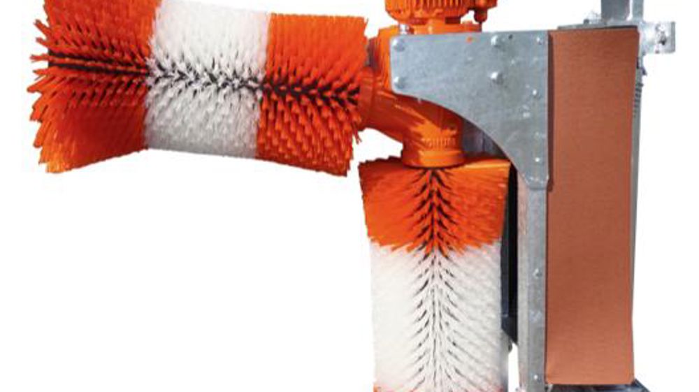 Une brosse à double rouleau