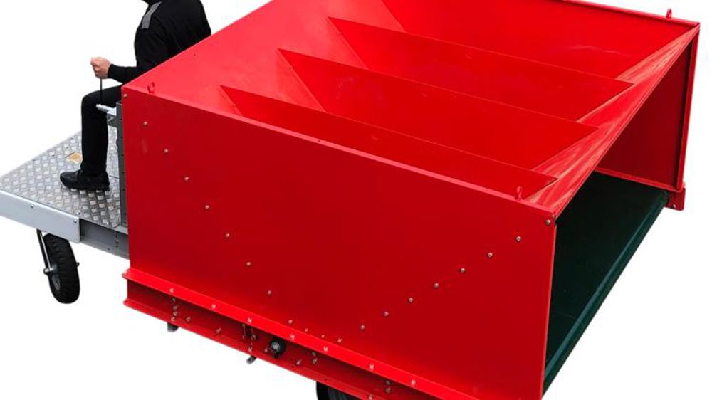 Un automoteur à tout faire pour les aviculteurs