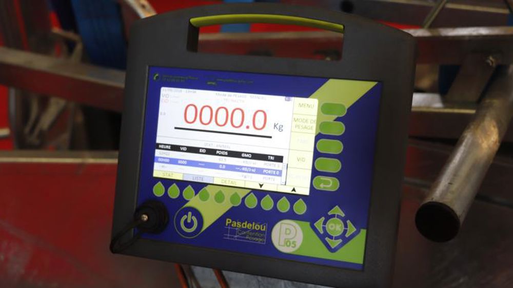 Deux boîtiers de pesée électronique