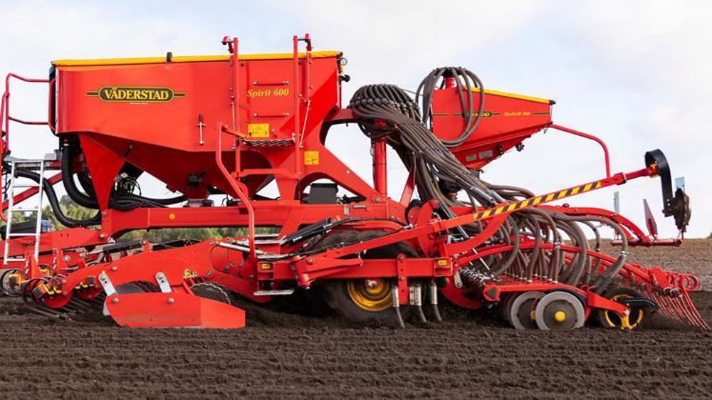 Väderstad ajoute sur son semoir Spirit 600C un système d’application d’engrais InLine. © Väderstad
