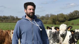 Germain Gougeon fait le pari de produire une viande de qualité, correspondant aux attentes du marché, à partir d’animaux laitiers. © C. Faimali/GFA Germain Gougeon fait le pari de produire une viande de qualité, correspondant aux attentes du marché, à partir d’animaux laitiers. © C. Faimali/GFA