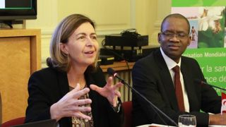 L’OIE poursuit la lutte contre les maladies L’OIE poursuit la lutte contre les maladies