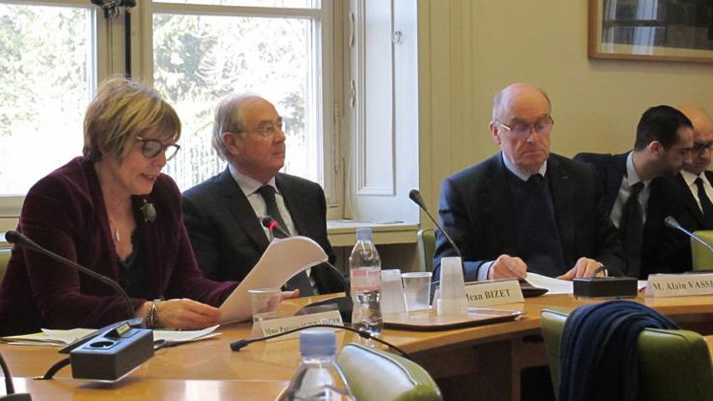 Des sénateurs complètent la définition de Bruxelles