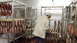 La chute des prix se poursuit pour les animaux de boucherie La chute des prix se poursuit pour les animaux de boucherie