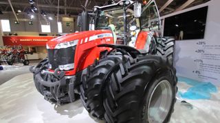 Un 8700 de plus Un 8700 de plus
