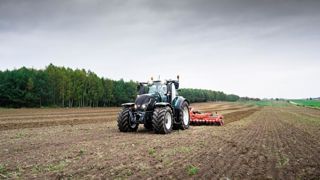 Un tracteur piloté à distance grâce à la 5G Un tracteur piloté à distance grâce à la 5G