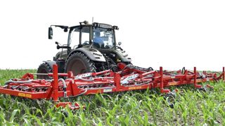 Einböck dévoile une herse étrille haut de gamme Einböck dévoile une herse étrille haut de gamme