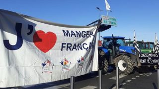 Les FDSEA et JA à l’assaut des grandes surfaces Les FDSEA et JA à l’assaut des grandes surfaces