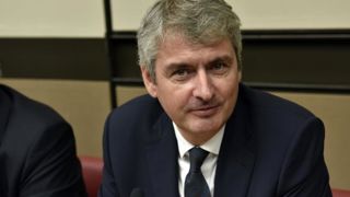 Lactalis voit ses coûts augmenter de 15 % Lactalis voit ses coûts augmenter de 15 %