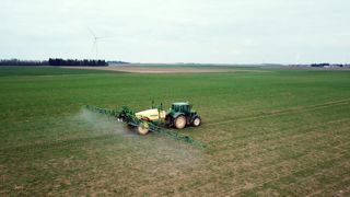 Des nouvelles règles « strictes » pour réduire l’utilisation des phytos Des nouvelles règles « strictes » pour réduire l’utilisation des phytos