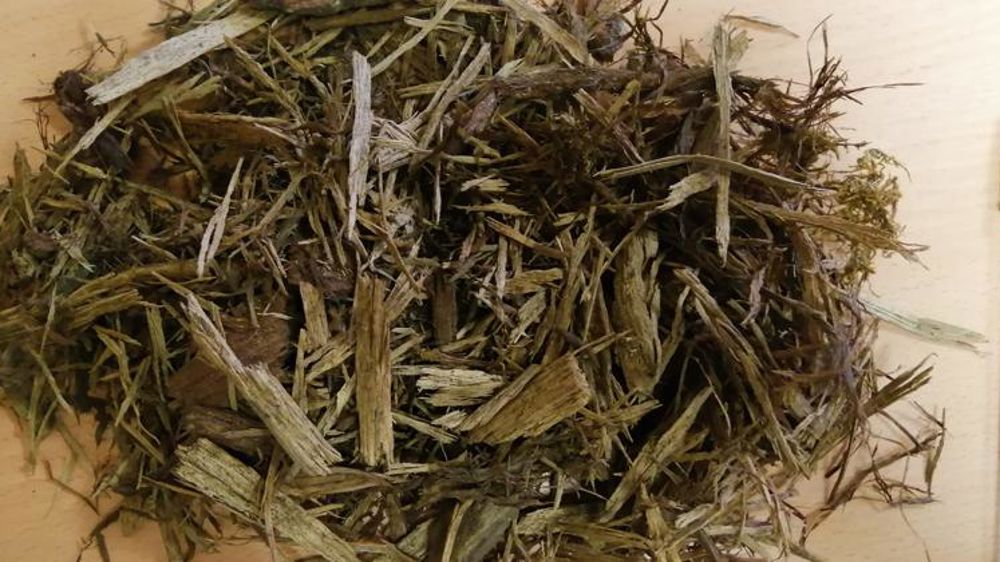 L’écorce de bois pour remplacer la paille dans les litières