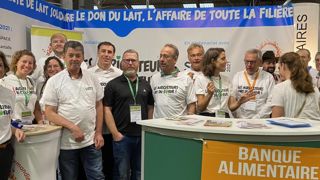 Les éleveurs du Space donnent 10 000 litres de lait Les éleveurs du Space donnent 10 000 litres de lait