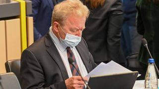 Bruxelles met la pression aux États membres Bruxelles met la pression aux États membres