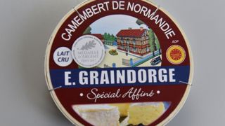 « Non au camembert pasteurisé » « Non au camembert pasteurisé »