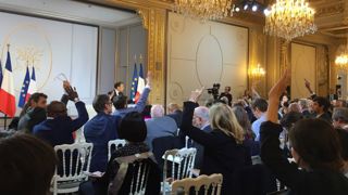 Des annonces pour les services en milieu rural et les retraites Des annonces pour les services en milieu rural et les retraites